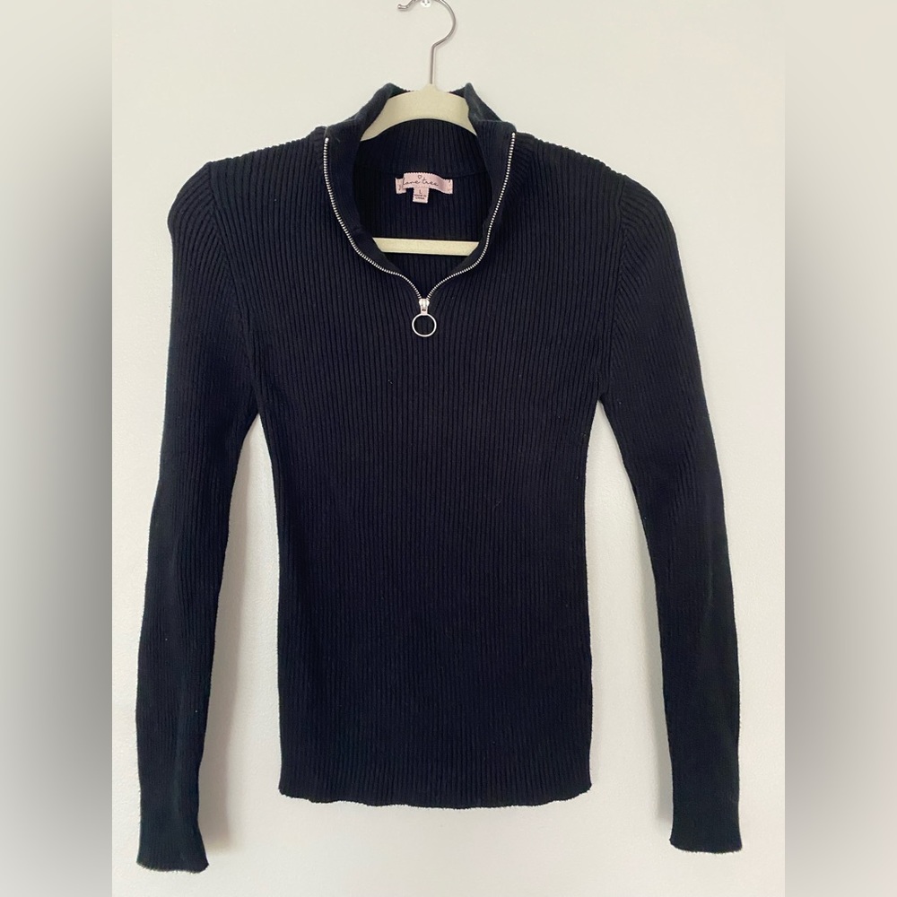 Roolee Black Stretchy Ribbed Collar Sweater